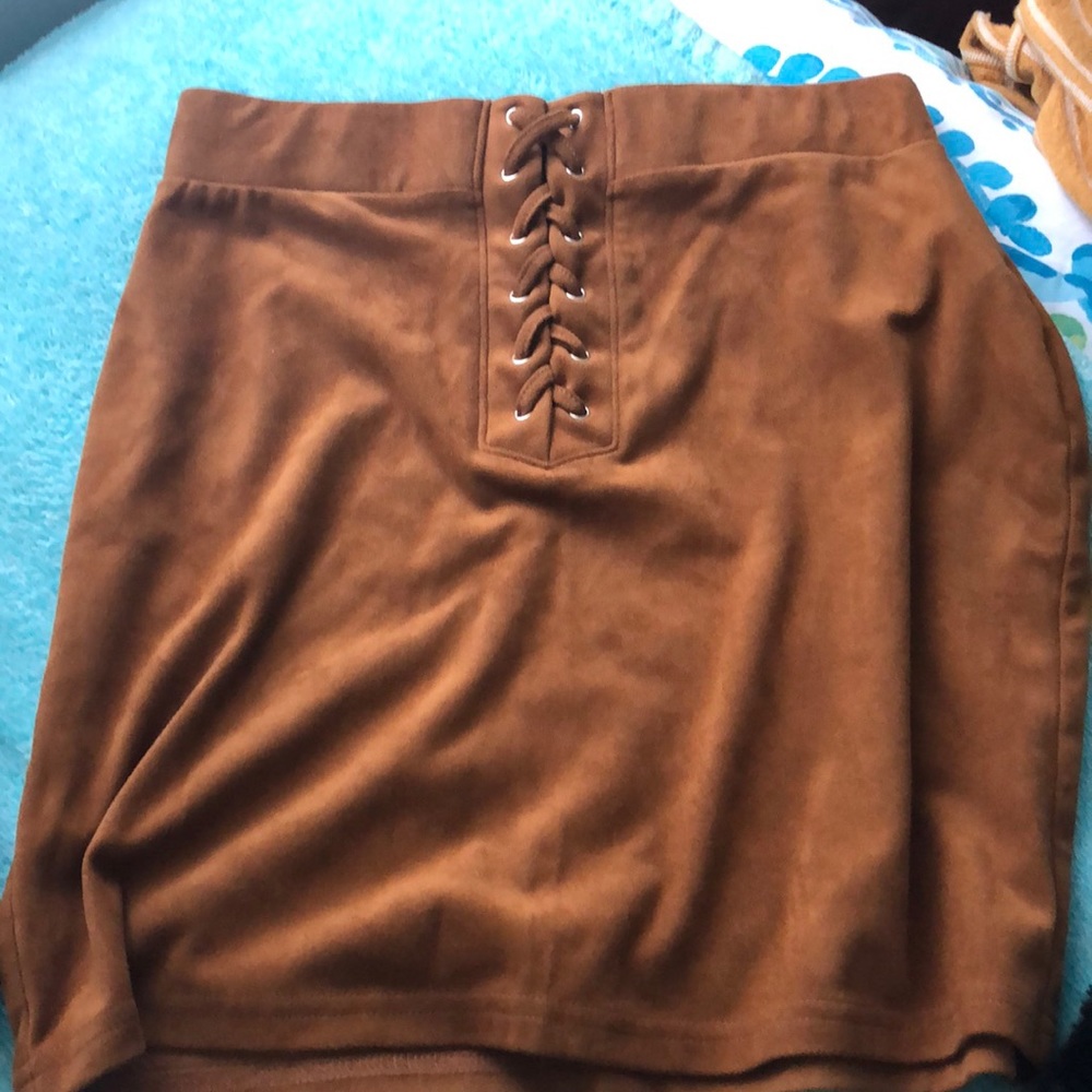 SUEDE SKIRT
